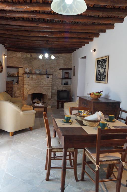 Makrinari Tis Pano Geitonias Villa Salamiou Exterior photo